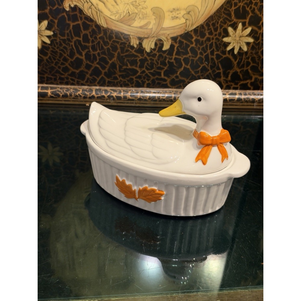 Vintage-Style Ceramic White Duck Covered Dish with Orange Bow